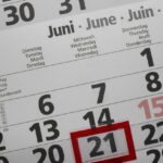 calendar 2428560 1280
